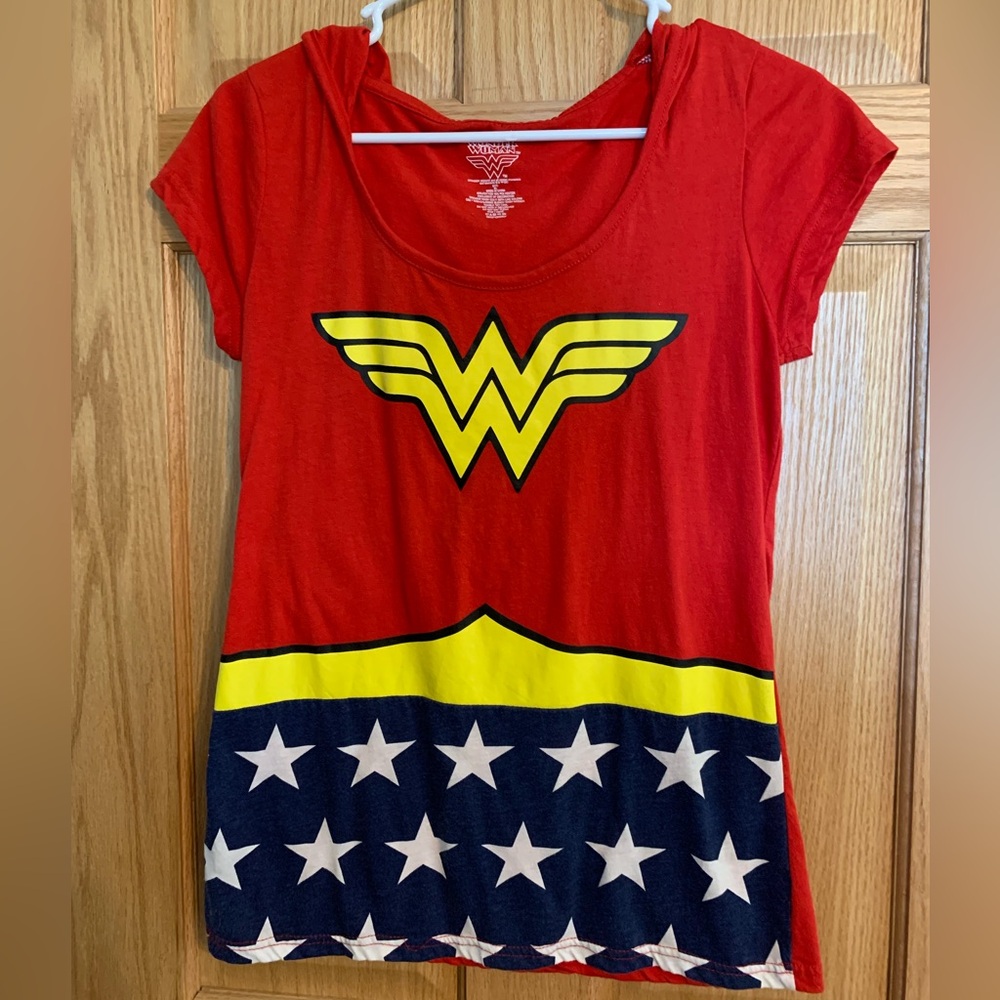DC Red Wonder Woman Tee with Hood Lightweight